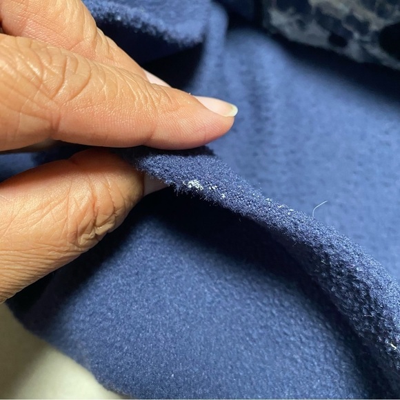 Disney Pooh Fleece Hoodie Pullover Sweater Size Medium - Picture 11 of 13